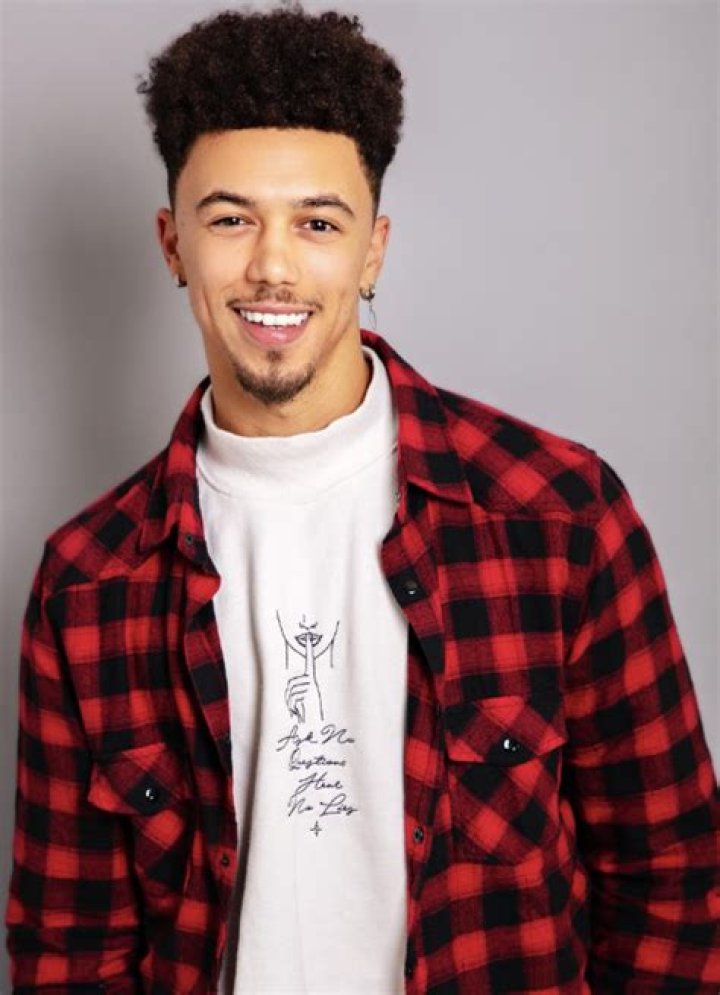 Dominique Columbus