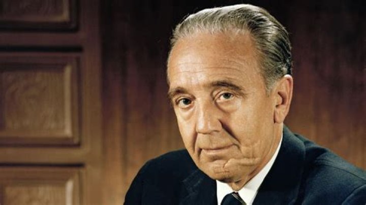 Kurt H. Debus