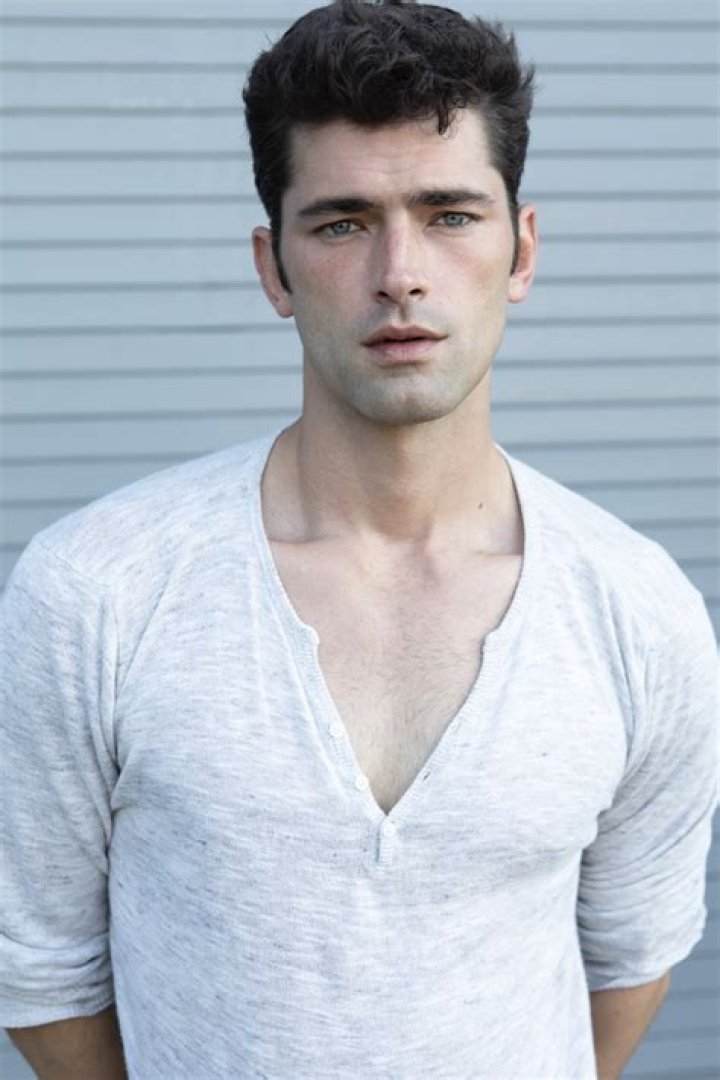 Sean O’pry | Bio, Age, Net Worth, Relationship, Career
