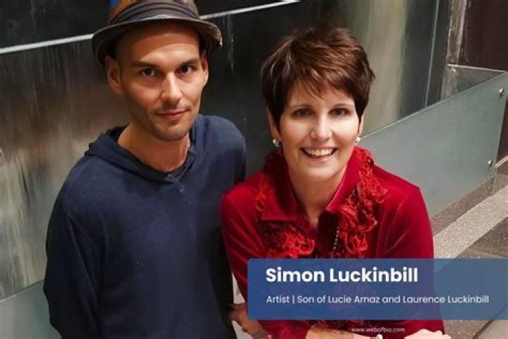 Simon Luckinbill | Wiki, His Age and Early Life
