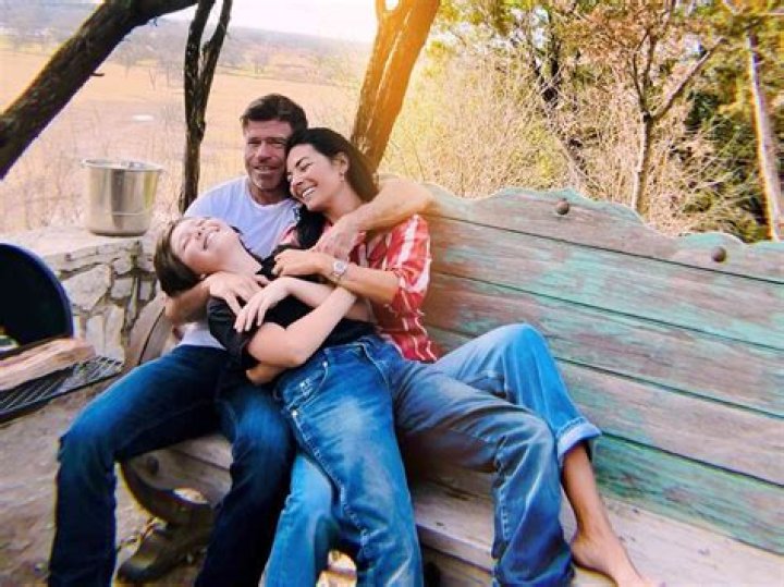 Sissy Sheridan | Parents And Married Life