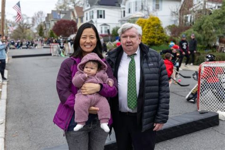 Who Are Victoria Brislis-Wu And Stanley Wu | Meet Lisa Wu Parents
