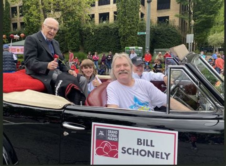 Who Is Dottie Schonely, Bill Schonely’s Wife? Children, Families, And Wealth