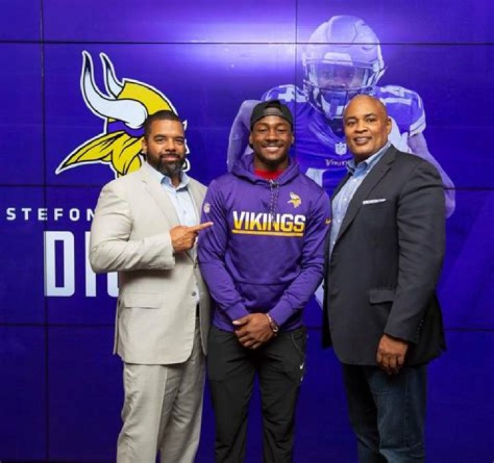 Who Is Stefon Diggs Agent Adisa Bakari | Net Worth And Family